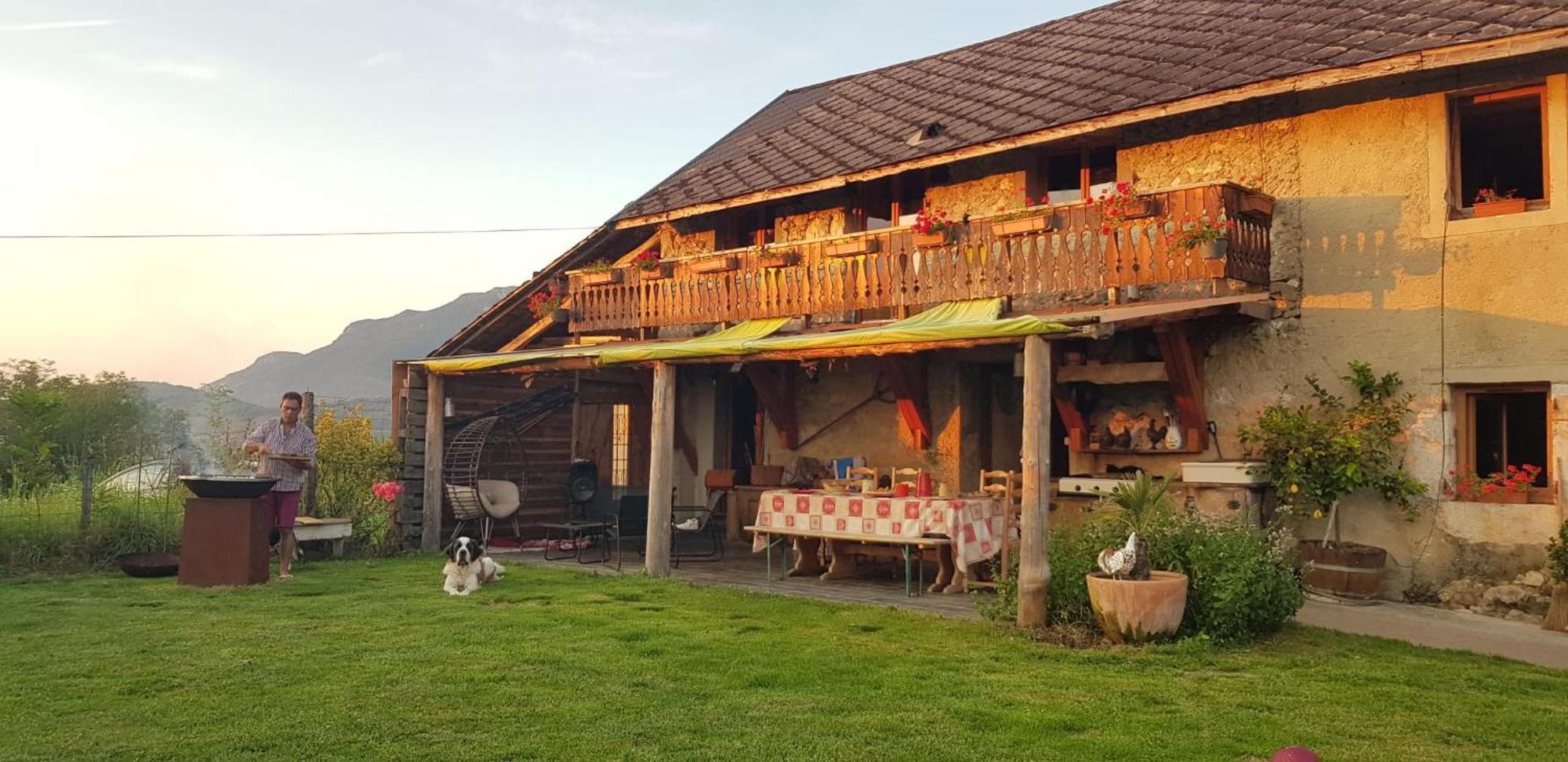 La Chambre Savoyarde Chez Les Garcons Saint-Paul-sur-Yenne 외부 사진
